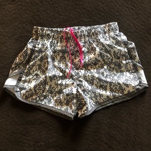 Puma girls active shorts
